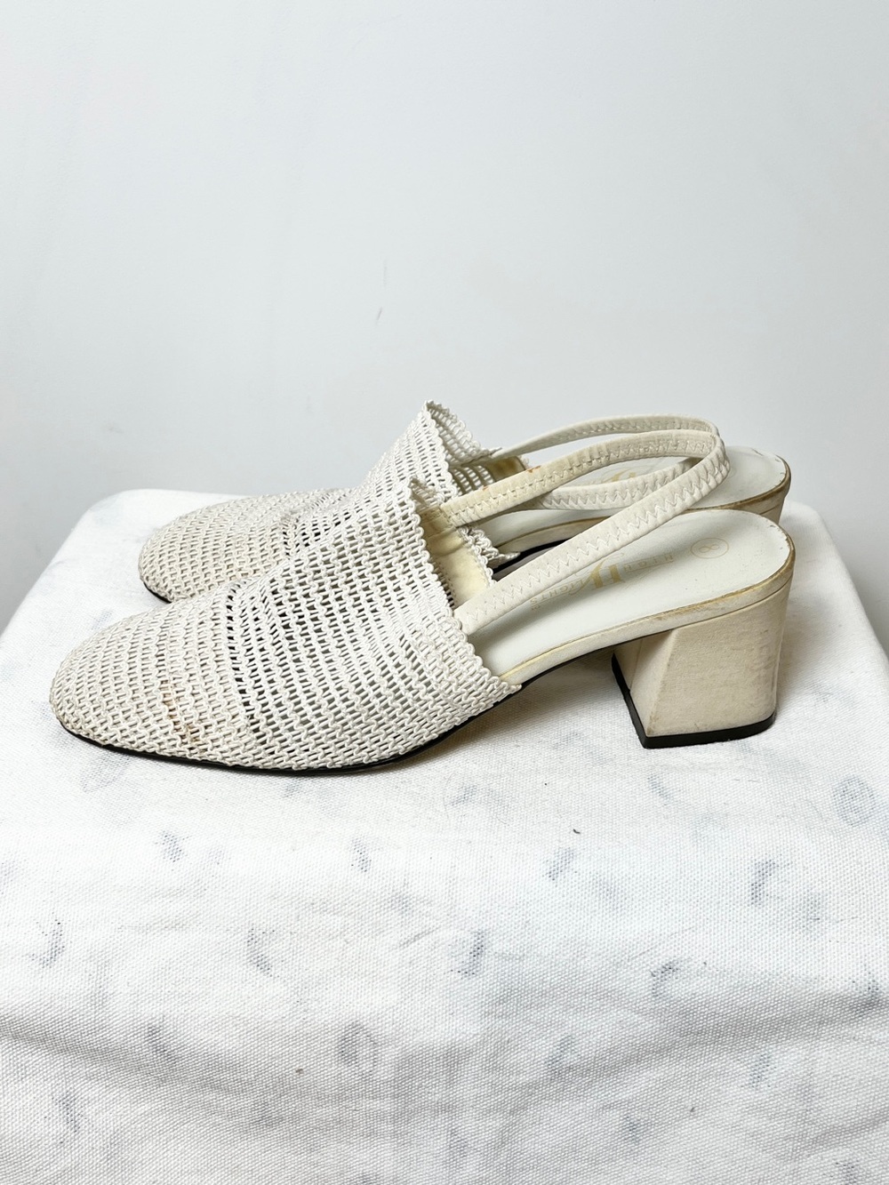 High Lights Cream Woven Slingback Block‑Heel Mules – Boho Cottagecore, US 8